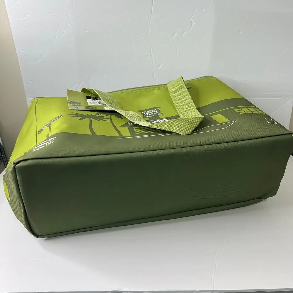 Trader Joe's Large Matcha Olive Green Insulated Cooler Tote bag